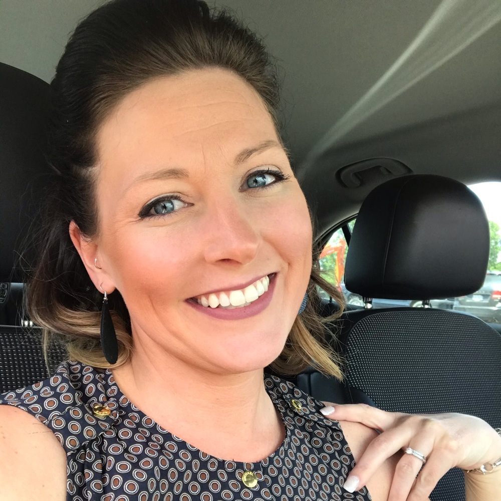 Meet your Posher, Sara